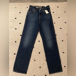 Levi’s premium ribcage straight dark Blue Denim Jeans